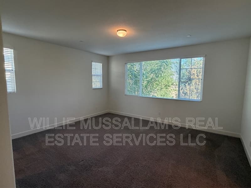 Mountain House Condo: 1388-1390 S Dairy Drive - 1388
