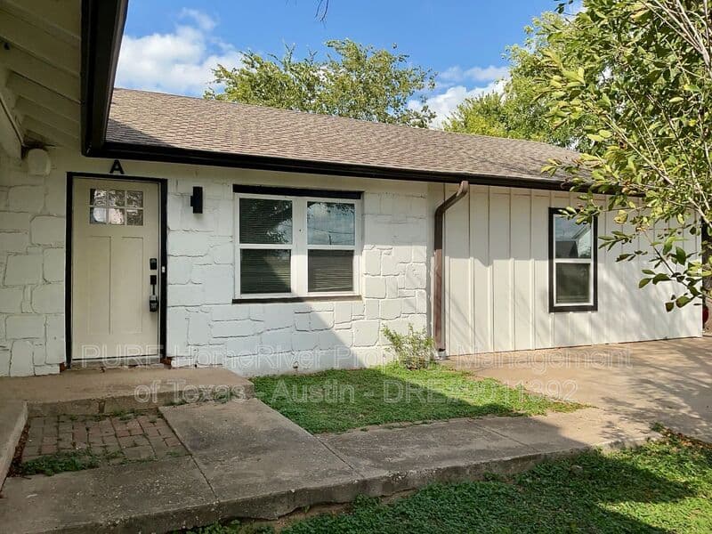 Austin Condo: 3413 Lynridge Dr