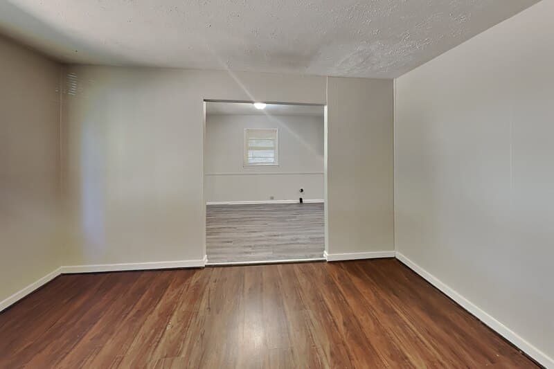 Birmingham House: 441 13th Ave NW