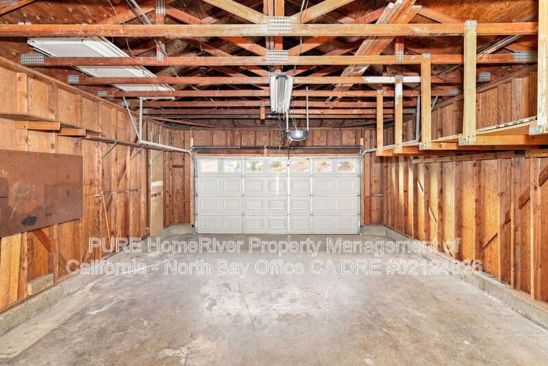 Santa Rosa House: 2436 Campbell Drive