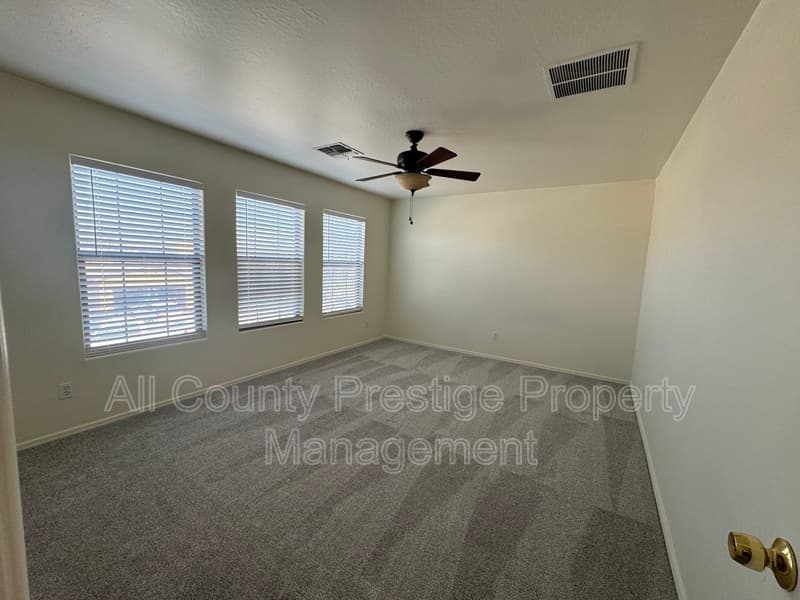 Laveen House: 6859 W Darrel Road