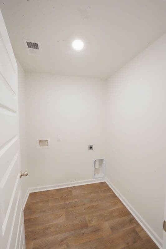Bloomingdale House: 480 Coconut Drive