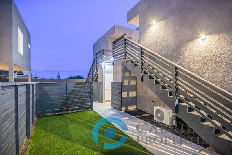 San Diego Condo: 3077 Martin Ave