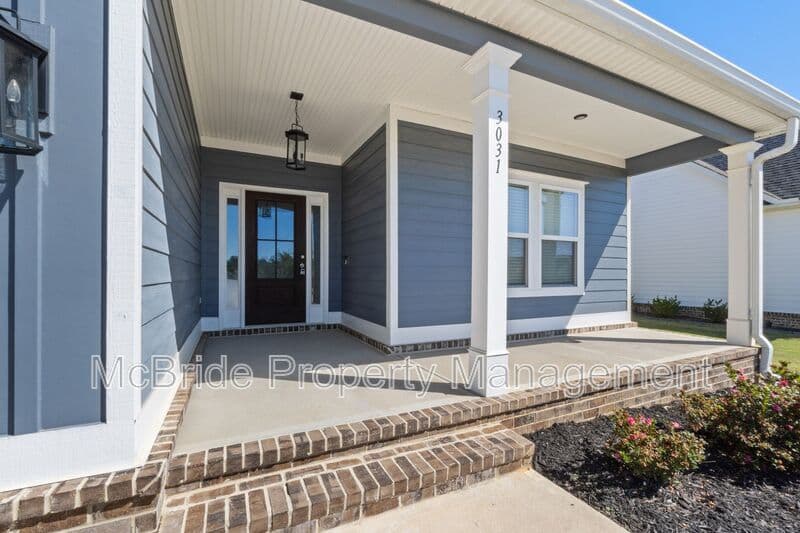 Evans House: 3031 Rosewood Drive