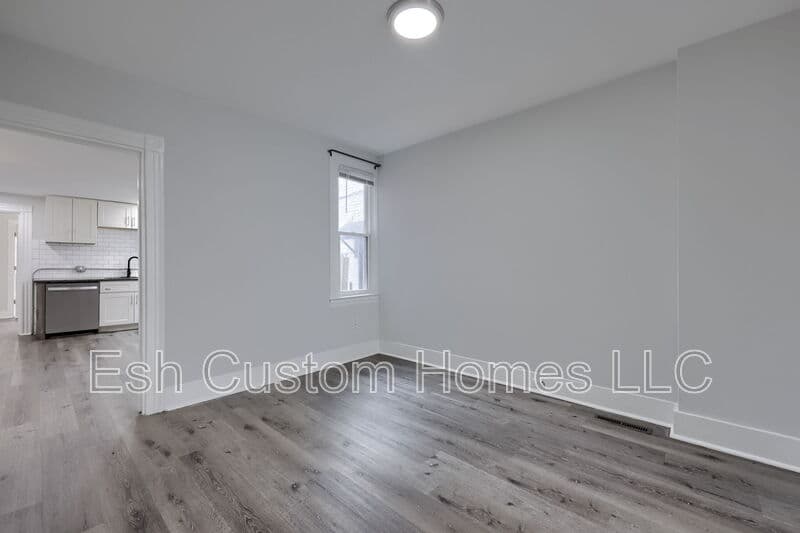 Lancaster House: 611 South Prince Street