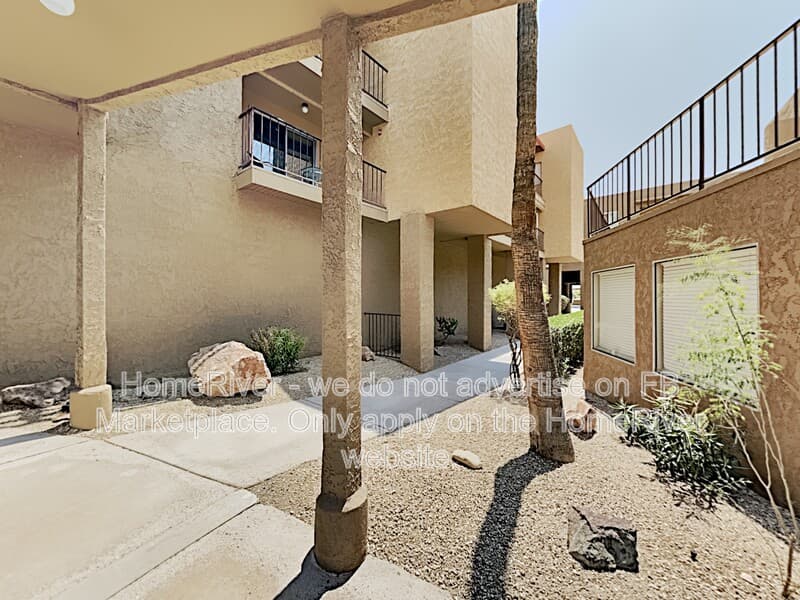 Lake Havasu City Condo: 276 Lake Havasu Ave N