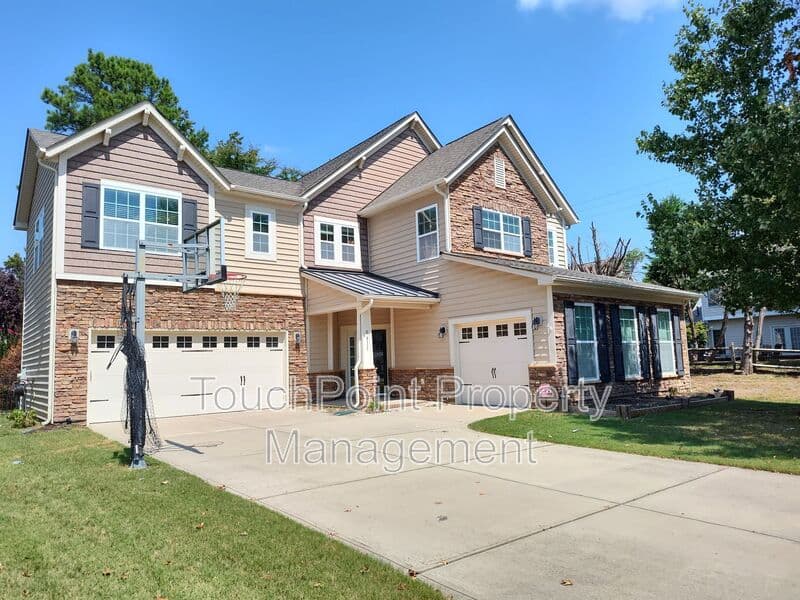 Charlotte House: 8611 Burnside Ln