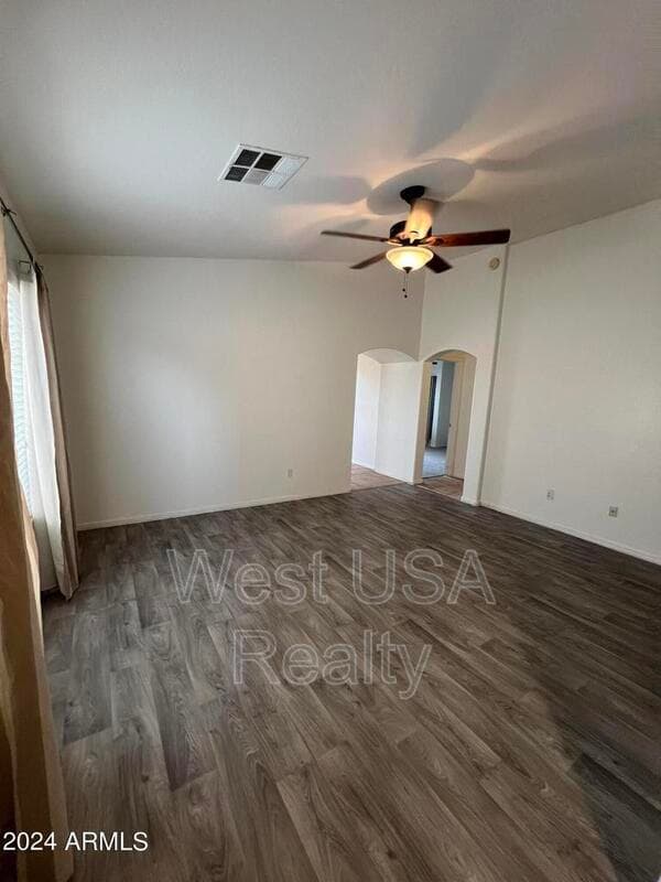 Coolidge House: 329 S 16th St