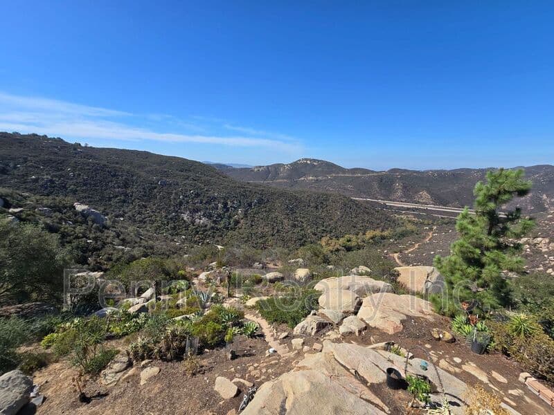 Escondido House: 9603 Indian Creek Way