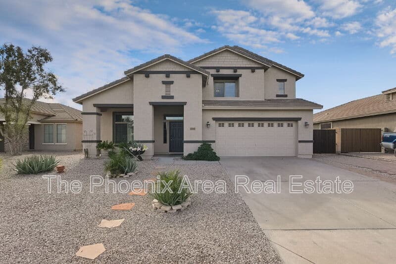 San Tan Valley House: 2669 W Quick Draw Way