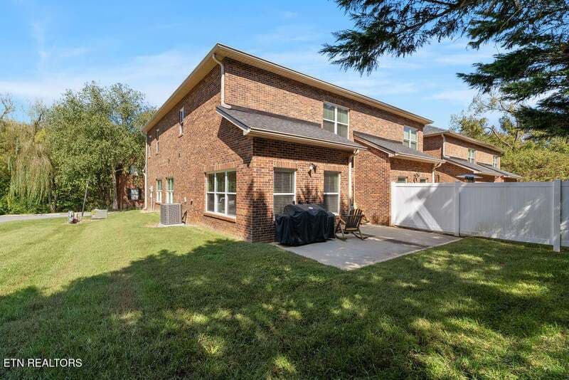 Knoxville Townhome: 7106 Dulaney Way