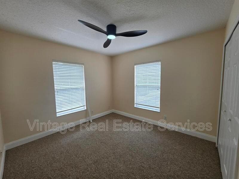 Valrico House: 3429 Dragon View Ct