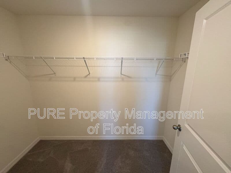 Ocala House: 5527 SW 43rd Ct