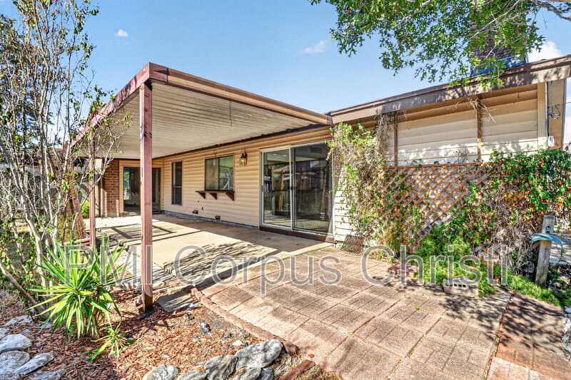 Corpus Christi House: 5030 Merganser Drive