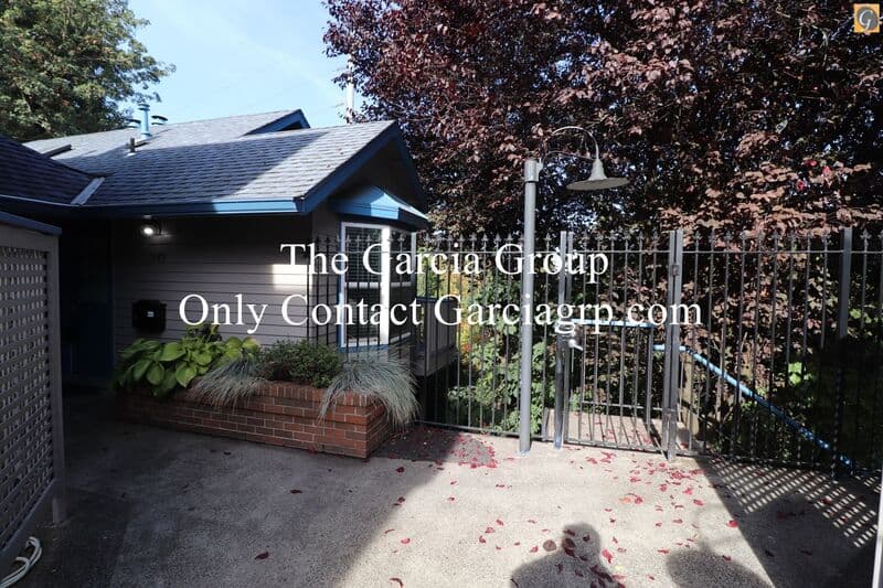 Portland Condo: 1443 SW Montgomery St