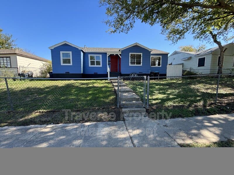 Fort Worth Condo: 2641 Canberra Court