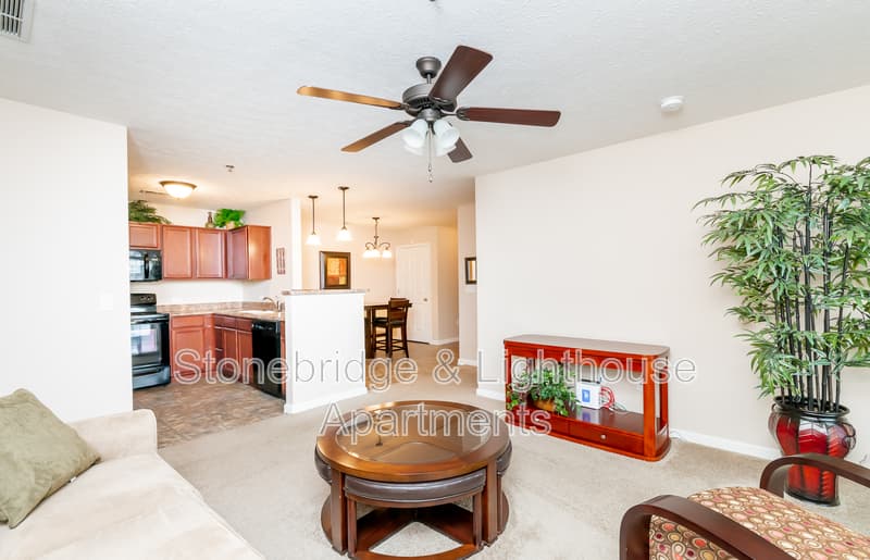 Jeffersonville Condo: 201 Stonebench Circle
