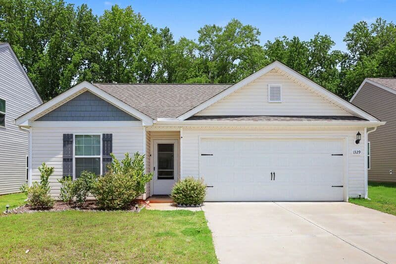 Charlotte House: 1329 Nia Road