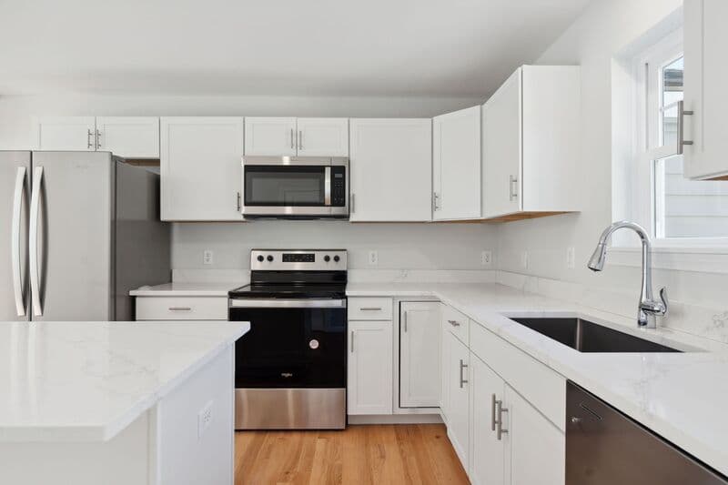 Kennebunk Condo: 17 Legacy Lane