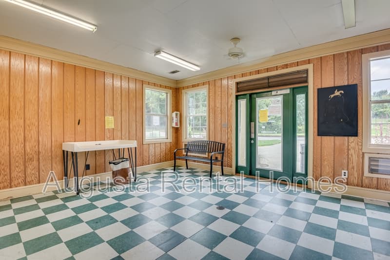 Augusta Condo: 2515 Center West Parkway - 3F