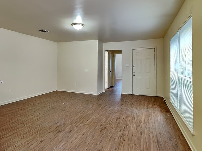 Fort Worth Condo: 2955 Loving Ave