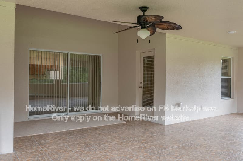 Mulberry House: 4409 Stoney River Dr