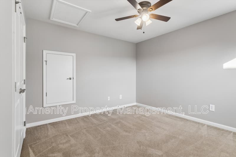 Williamsburg Townhome: 109 Bigler Drive