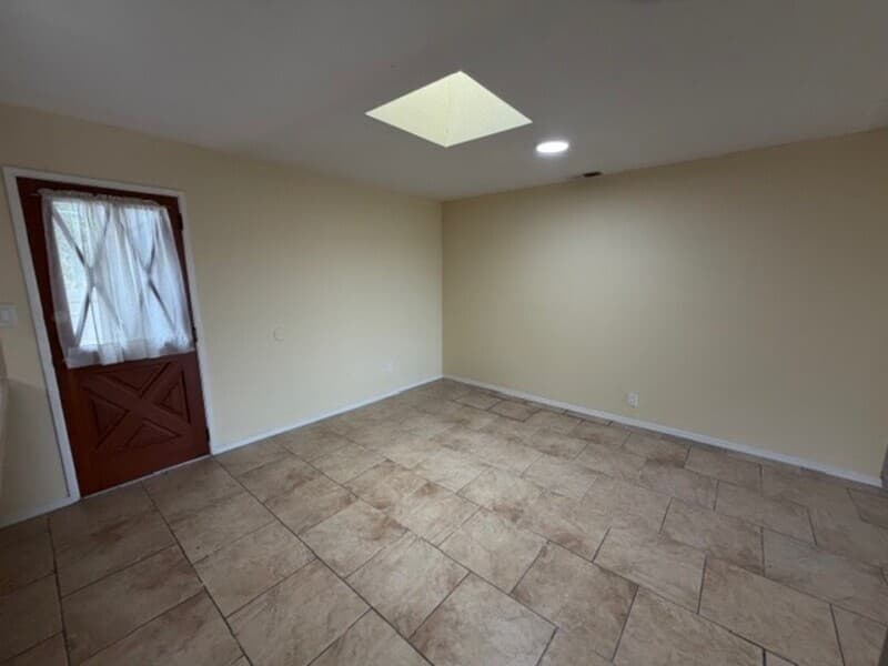 National City Condo: 1609 Grove Street Unit B