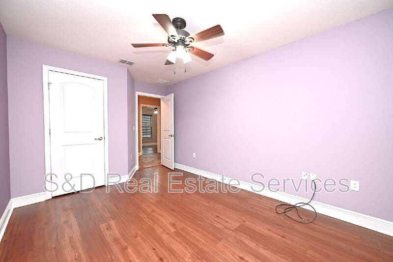 Bartow House: 1631 Taylor Landing Dr