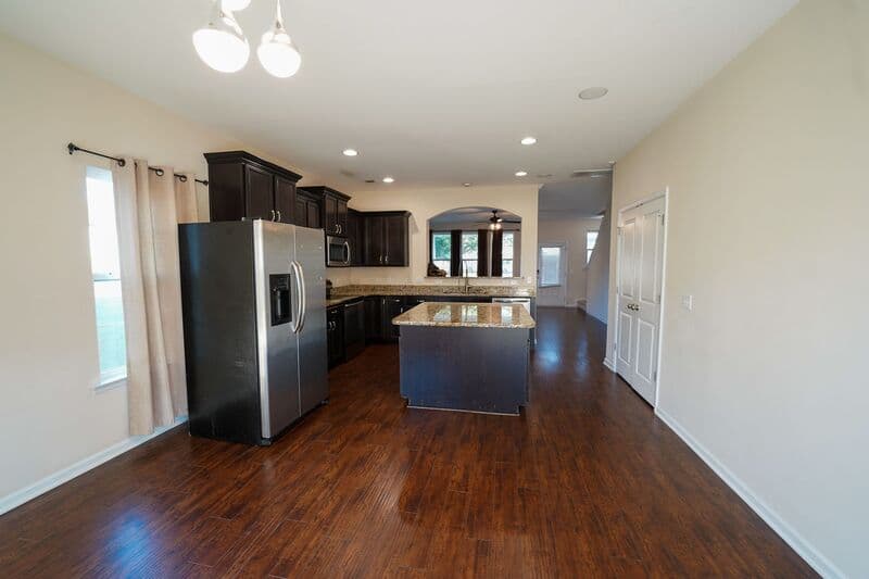 Pooler House: 43 Sand Valley Ct