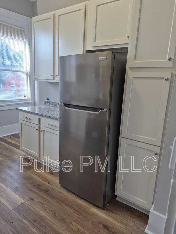 Dayton Condo: 638-640 6th Avenue - 638-2