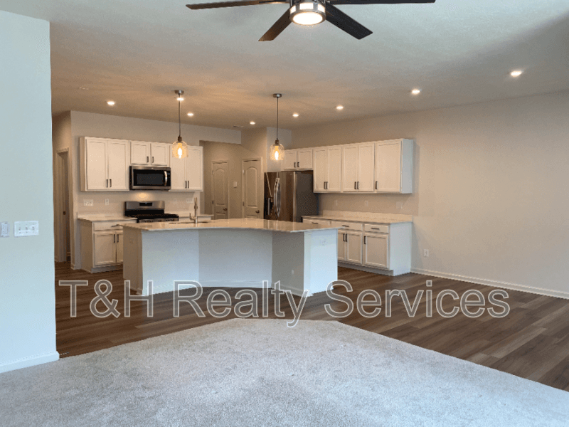 Fishers House: 14073 Tenbury Way
