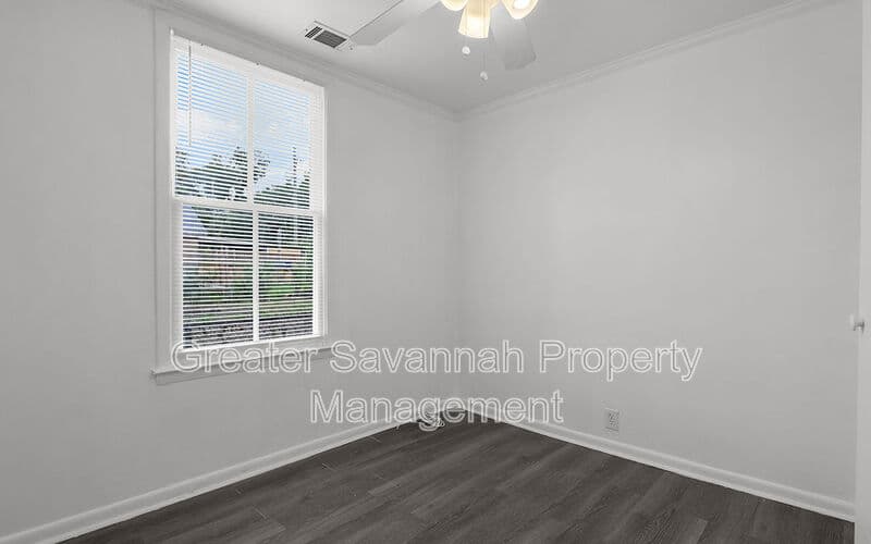 Savannah House: 612 West 42nd Street
