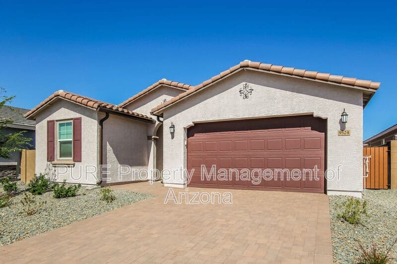 Phoenix House: 9524 W Flower St