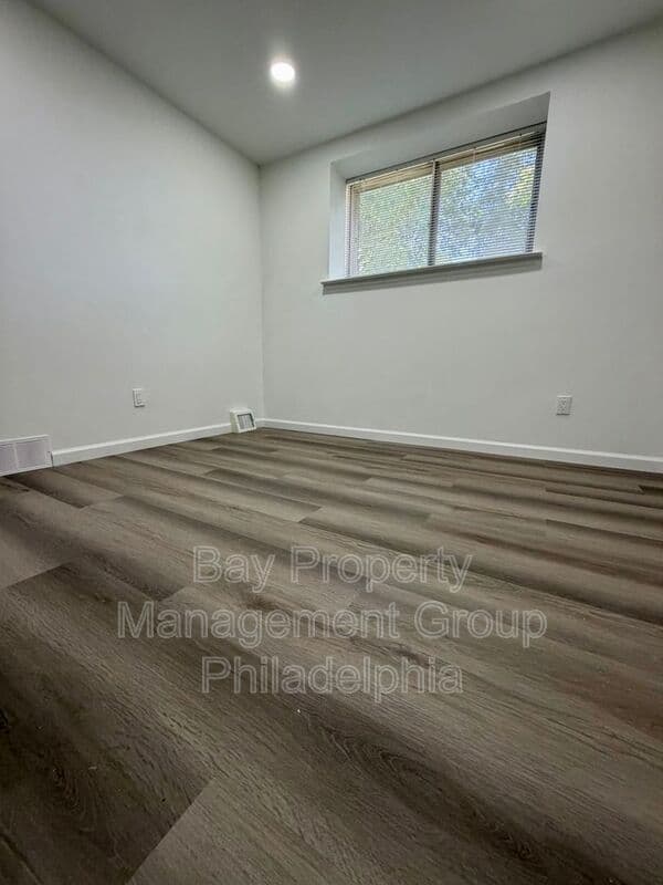 Philadelphia House: 1414 N 11th St