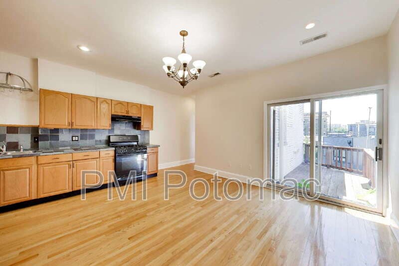 Washington Condo: 1952 Calvert Street Northwest