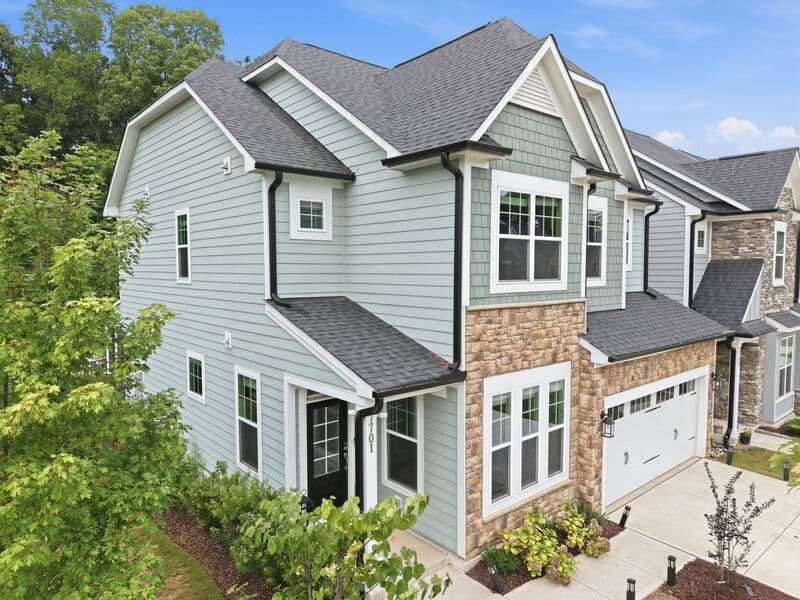 Raleigh House: 7701 Litcham Drive