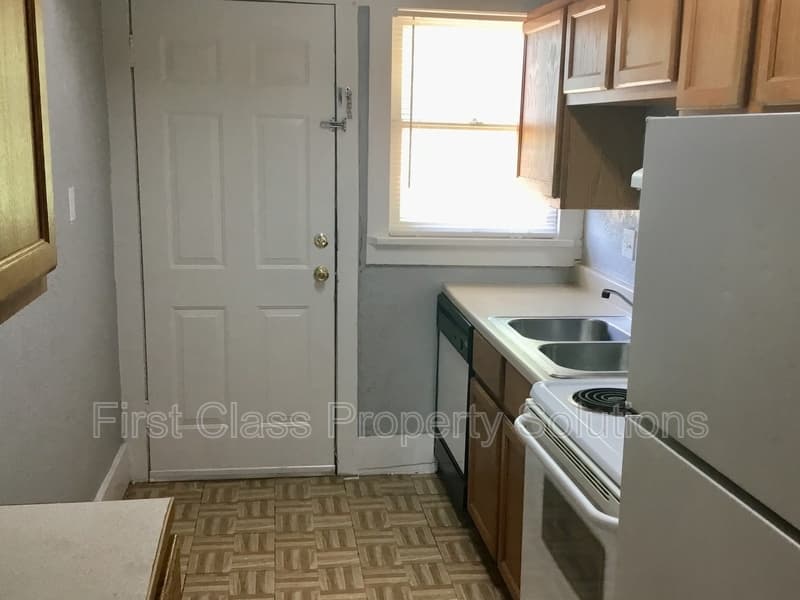 Oklahoma City House: 112 NW 17th St