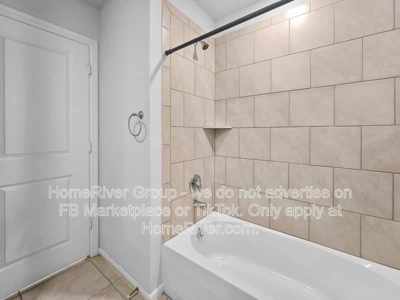 Crowley House: 10356 Fort Elliott Trl