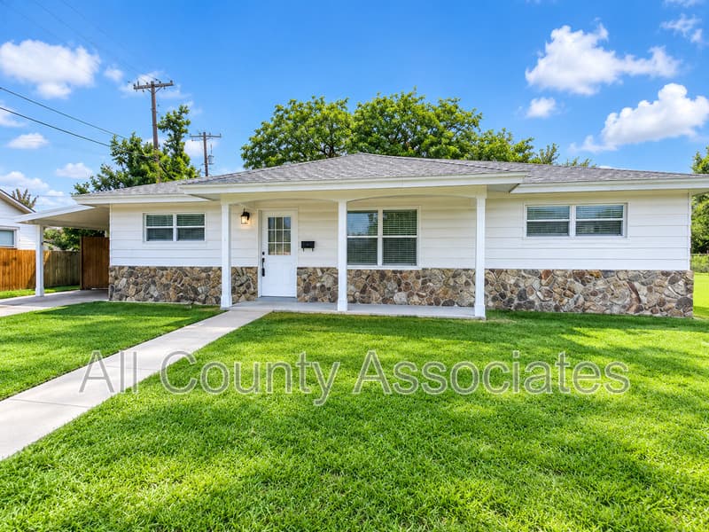 Port Richey House: 7027 Bougenville Dr