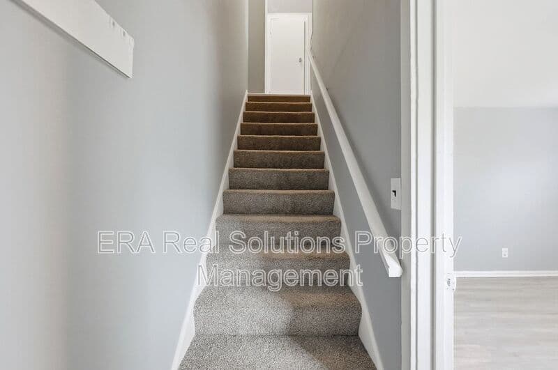 Columbus Condo: 2065 W Mound St