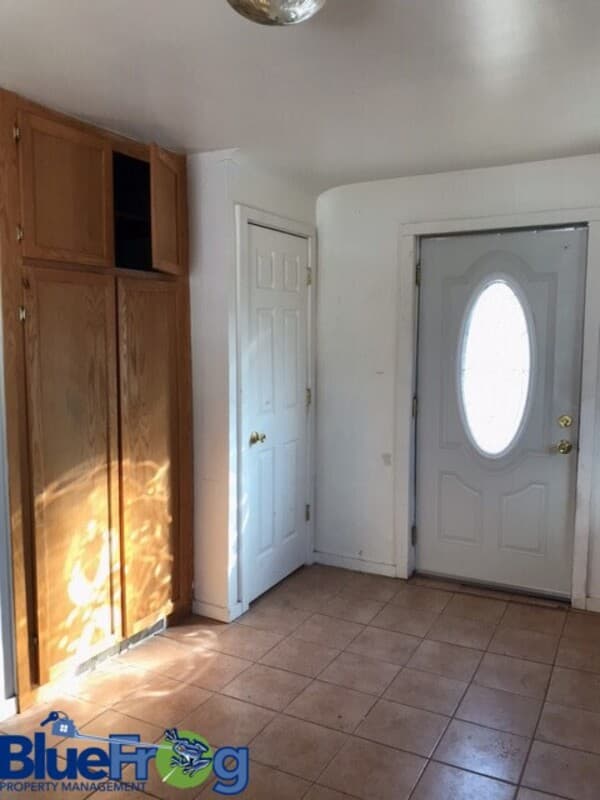Hortonville Condo: 744 West Main Street - 744 1/2