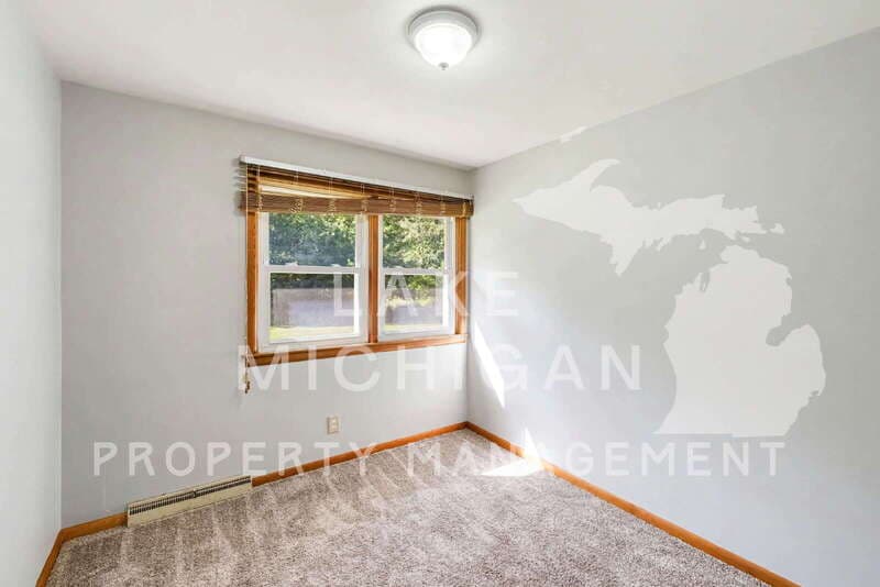 Hudsonville House: 3108 Ottogan Street