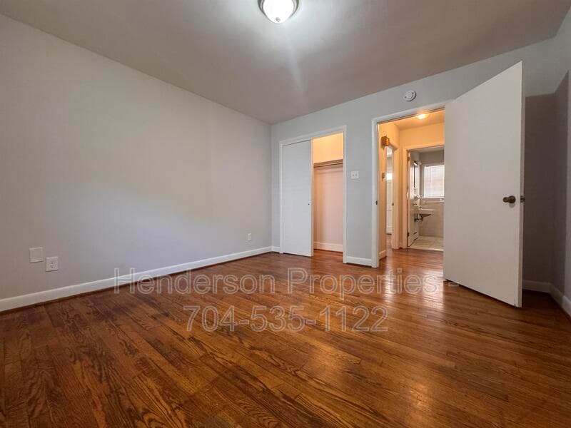 Statesville Condo: 642 E. Broad Street