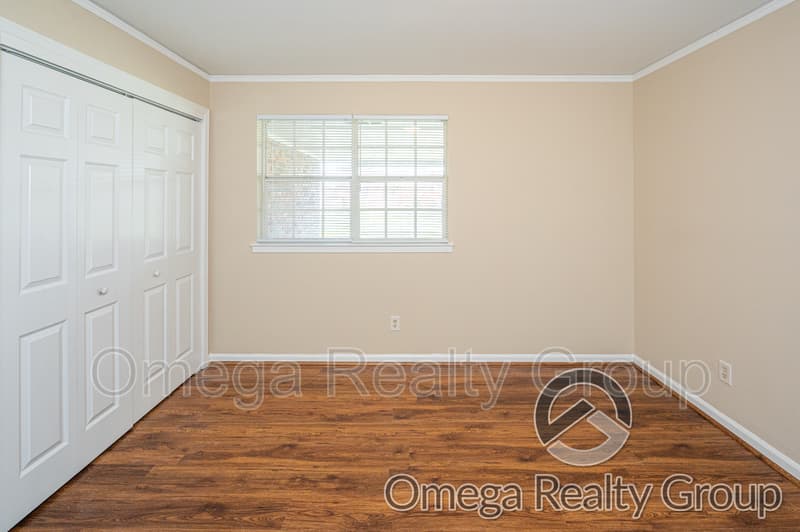 Montgomery House: 3117 Brentwood Dr