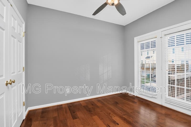 Matthews Condo: 10037 Treeside Lane - 1