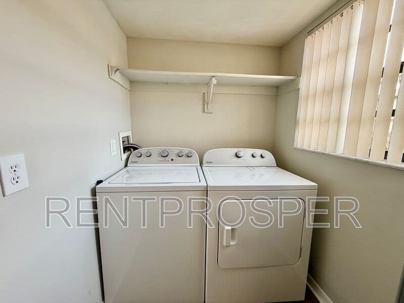 Melbourne Condo: 1069 Ellen Court