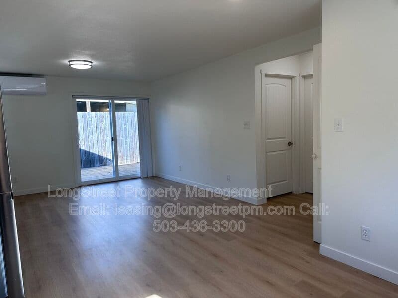Portland House: 8114 SE 63rd Ave
