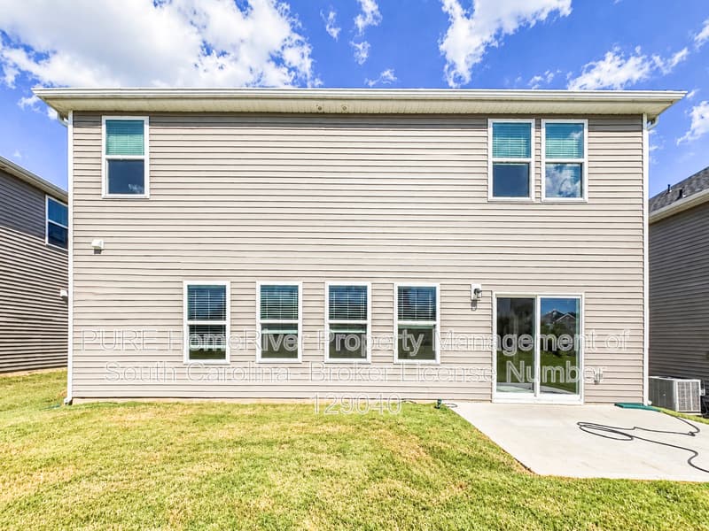 Moore House: 1513 Switchback Cir