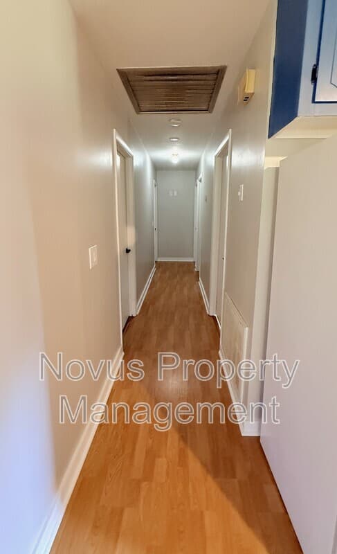 Bowdon House: 611 Mitchell Ave